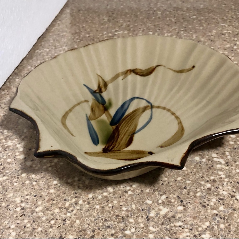 Handmade Stoneware Pottery Shell Dish
